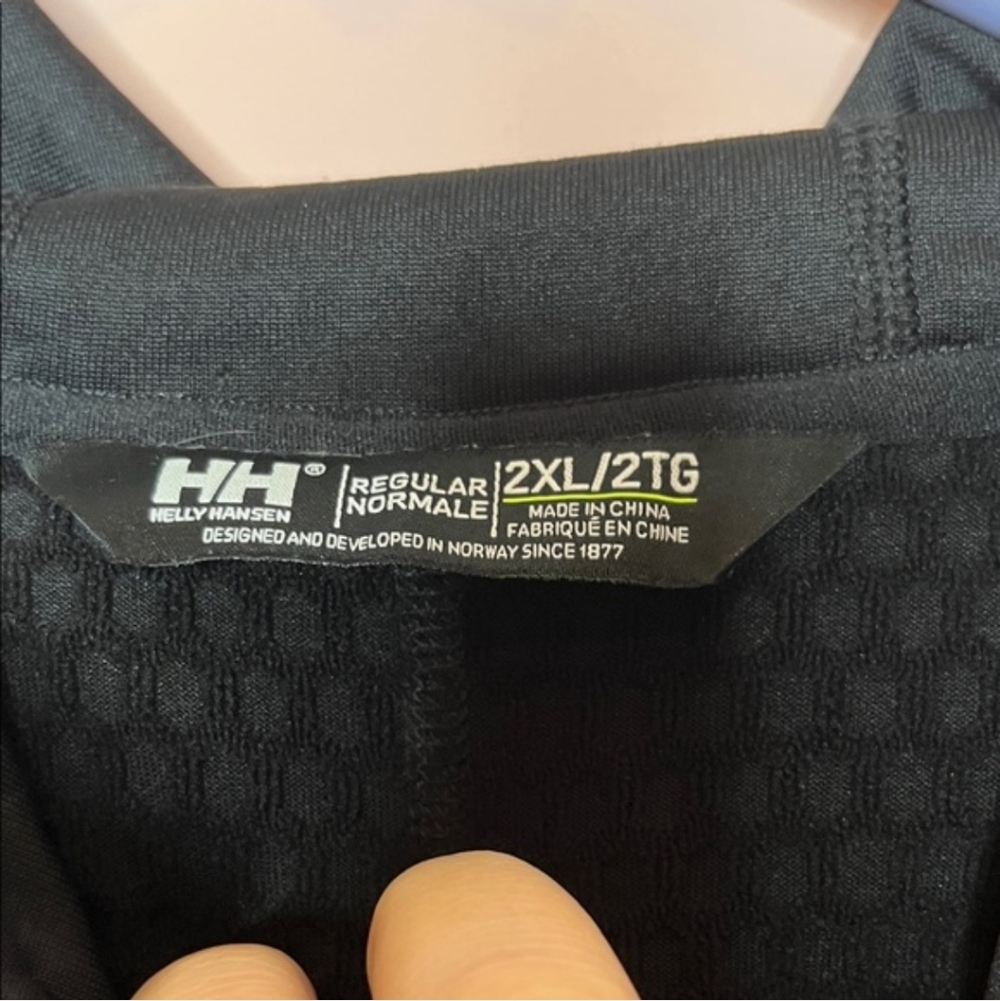 Helly Hansen Black Jacket - image 7